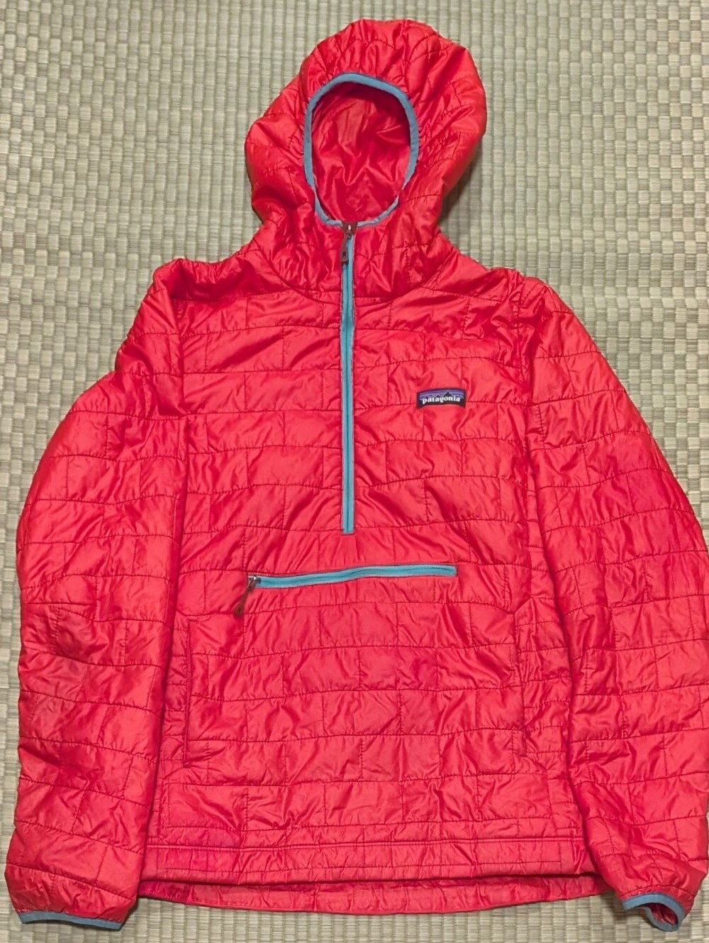 Patagonia Nanopuff Bivy Pullover Hoodie in Coral Women's Size Medium
